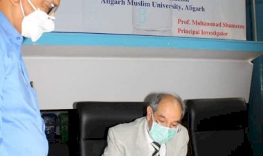 AMU vice chancellor volunteers for Covaxin trial, wins praise