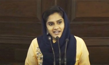 Kerala girl receive PM's praise for speech at National Youth Parliament festival.